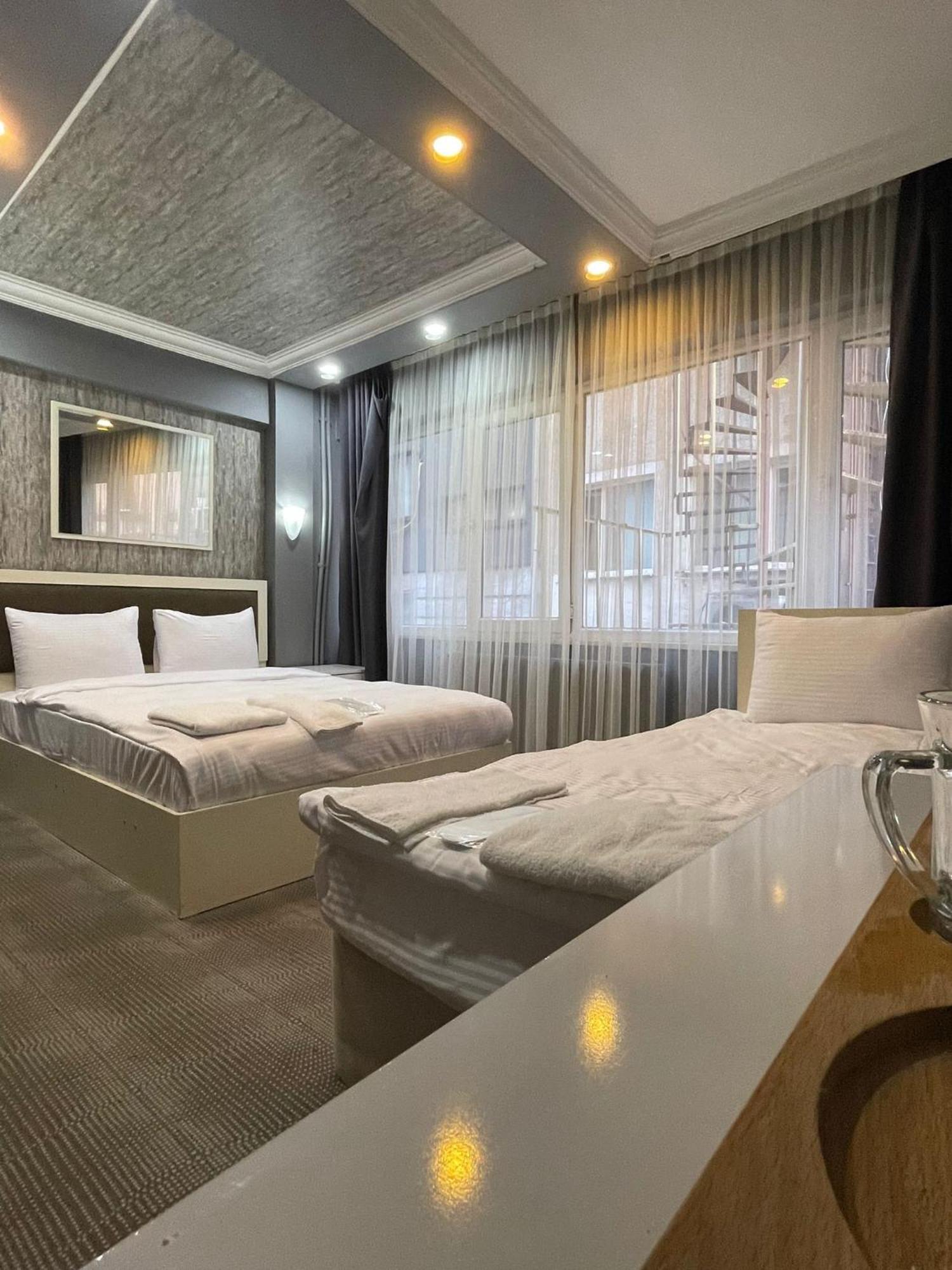 Ufuk Hotel Стамбул Екстер'єр фото